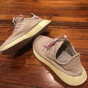 adidas Deerupt Runner Shoe